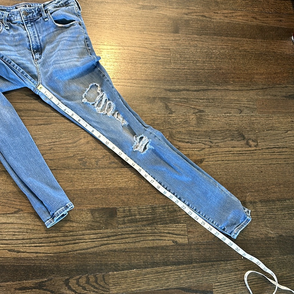 Abercrombie and Fitch Jeans Simone High Rose Super Skinny 28 6 Distressed EUC - Picture 5 of 7